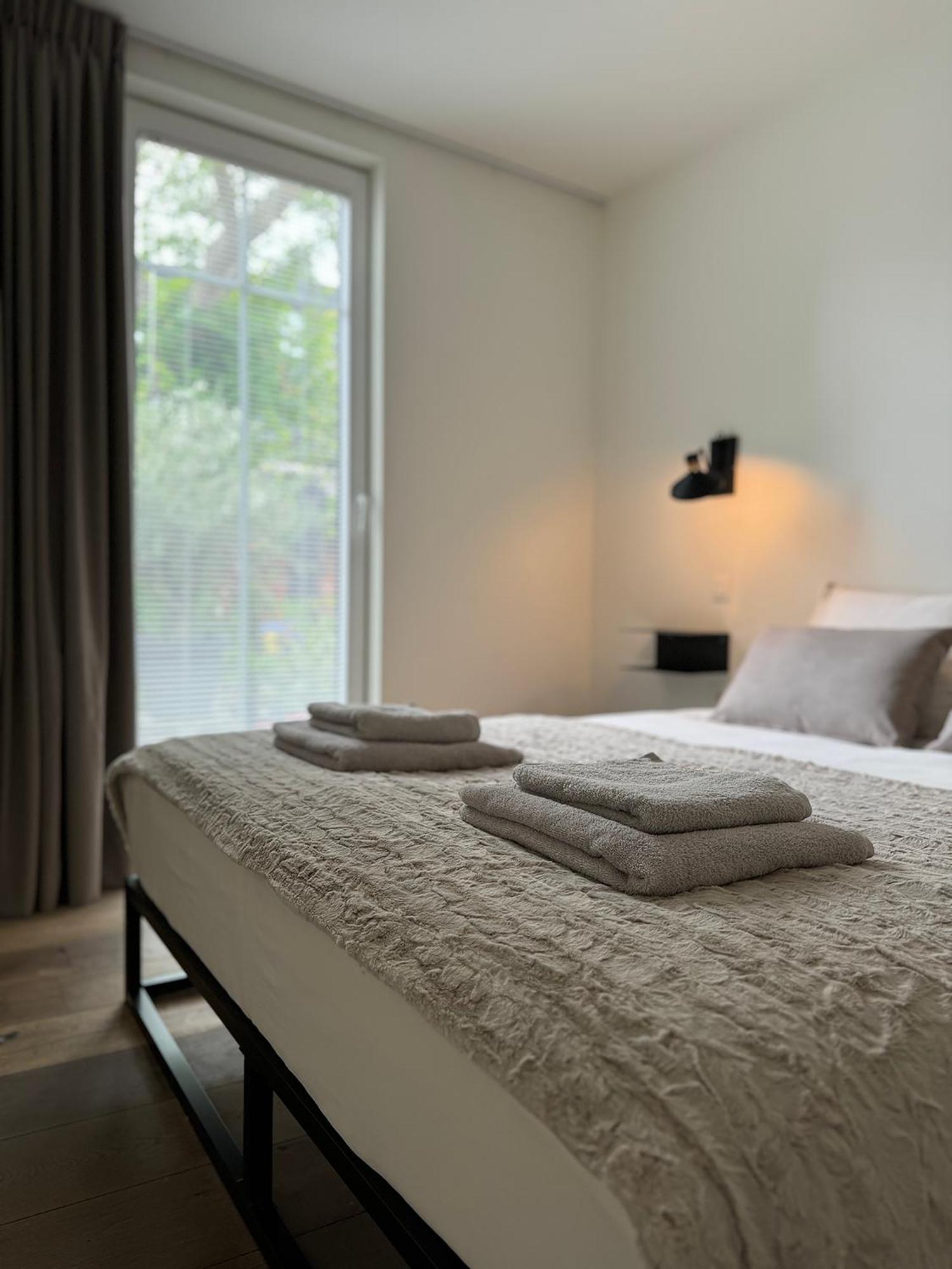 モル De Wilden Ezel Bed & Breakfast エクステリア 写真